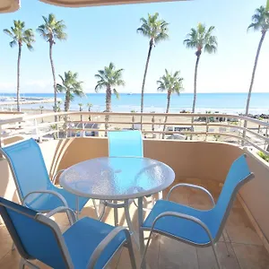 Ithaki Phinikoudes No. 201 Apartment Larnaka